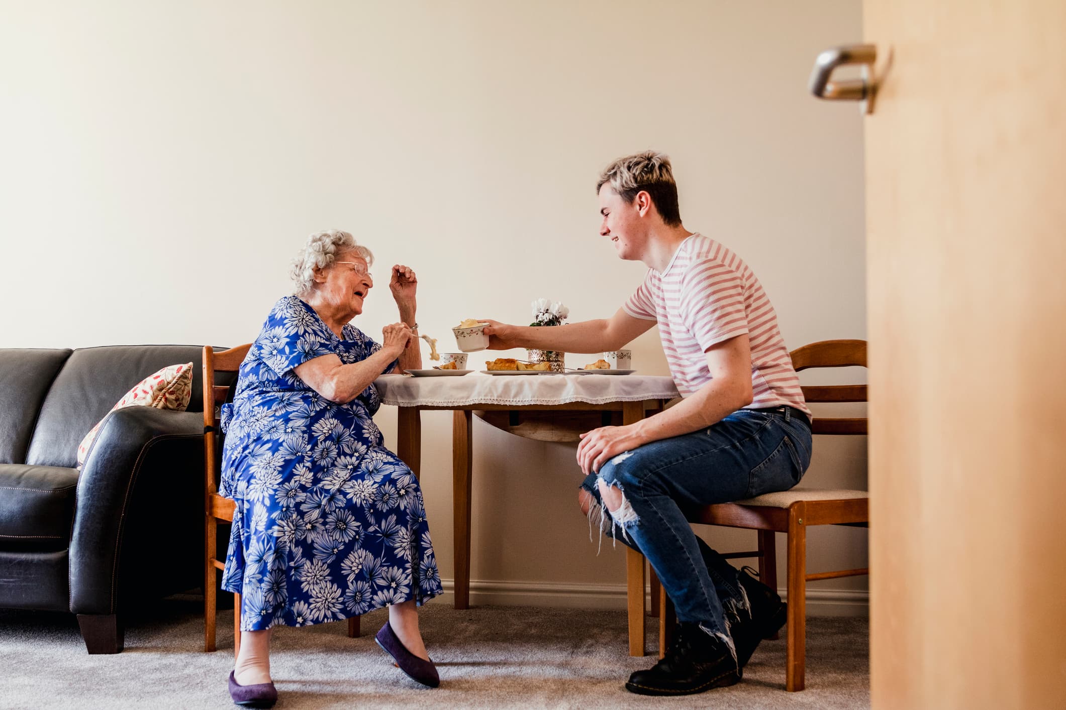 How to Talk to a Parent About Accepting Help
